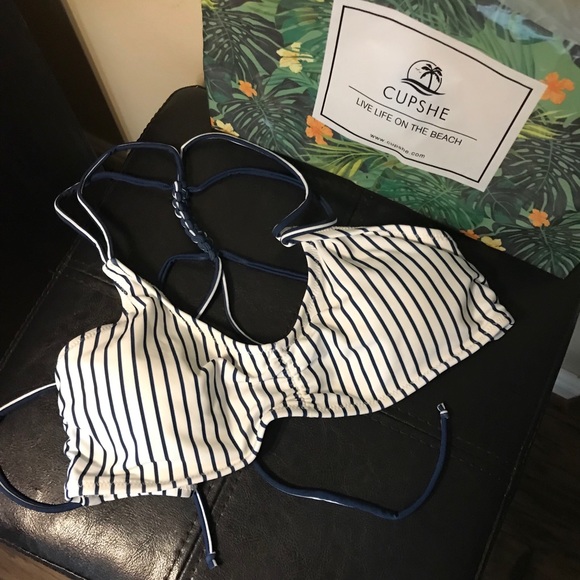 Cupshe Reversible Bikini - Picture 2 of 6